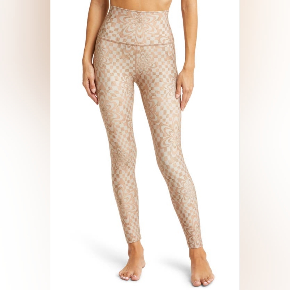 Beyond Yoga High Waisted Midi Legging in Check Flower Women's XL